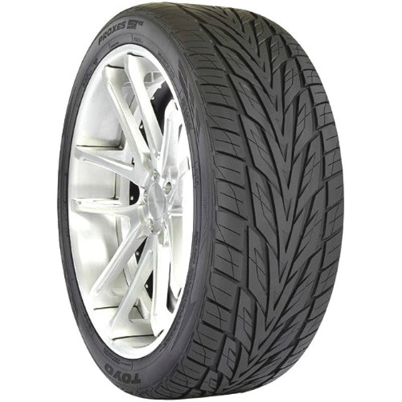 Toyo Proxes ST III Tire – 235/65R17 108V
