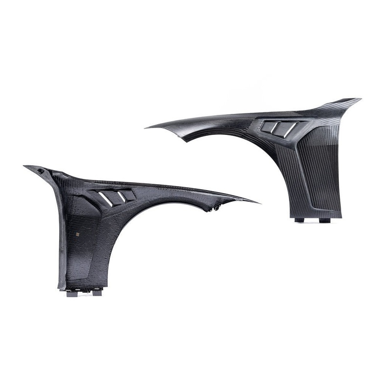 Alpha-N BMW G80 M3 / G82 M4 Carbon Vented Front Fender Set