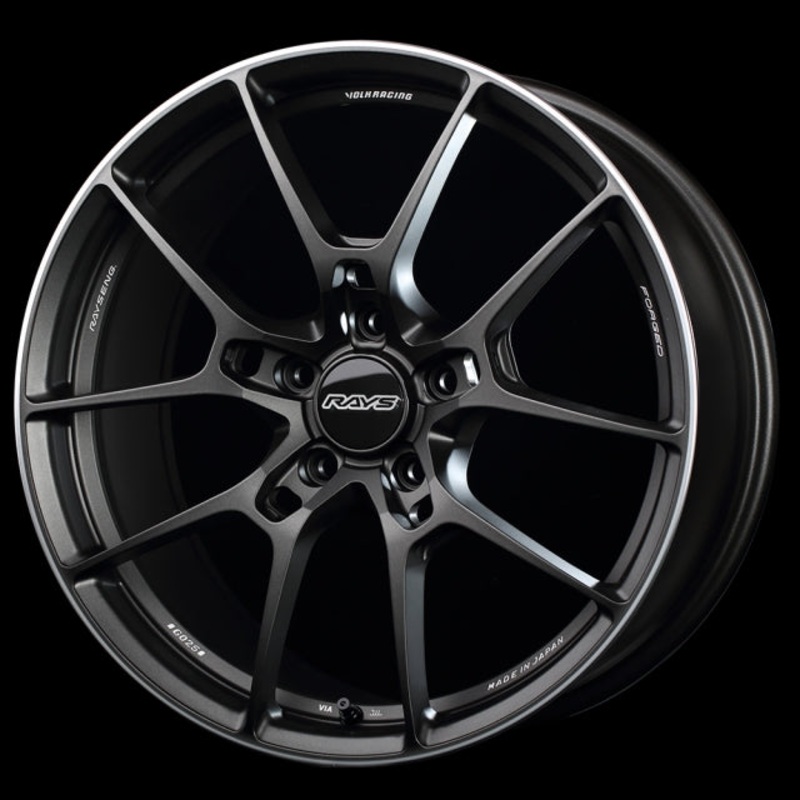 Volk Racing G025 Wheel  – 18×9.5 +45 | 5×114.3 | Matte Gunblack w/ DC Rim Edge