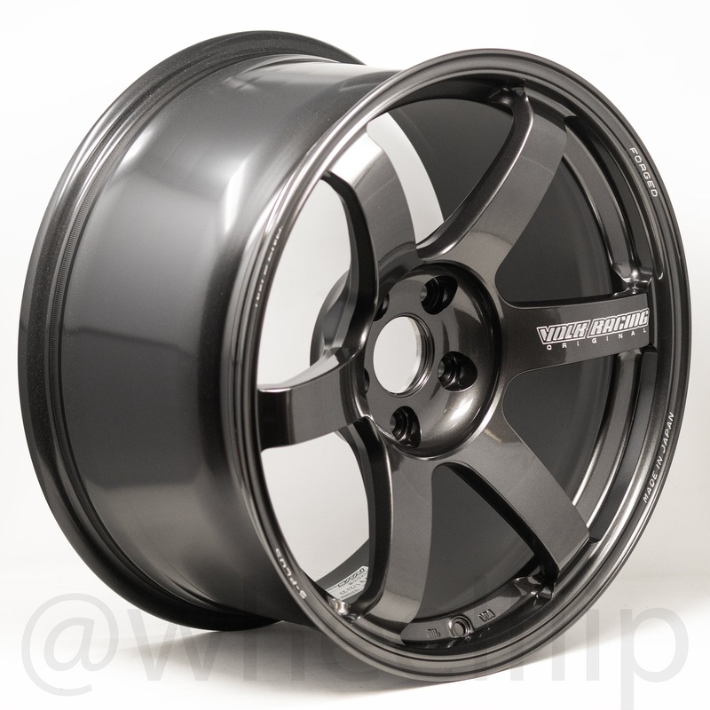 Volk Racing TE37 Saga S-Plus 18×9.5 +22 5×114.3 Diamond Black (SET)