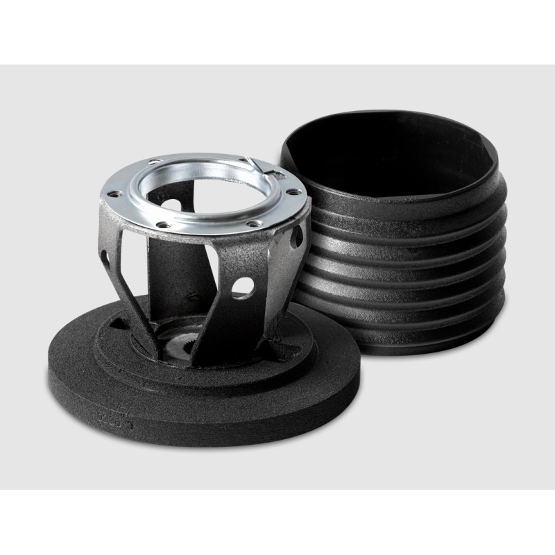 Momo 82-92 Mitsubishi Galant/Truck Steering Wheel Hub Adapter