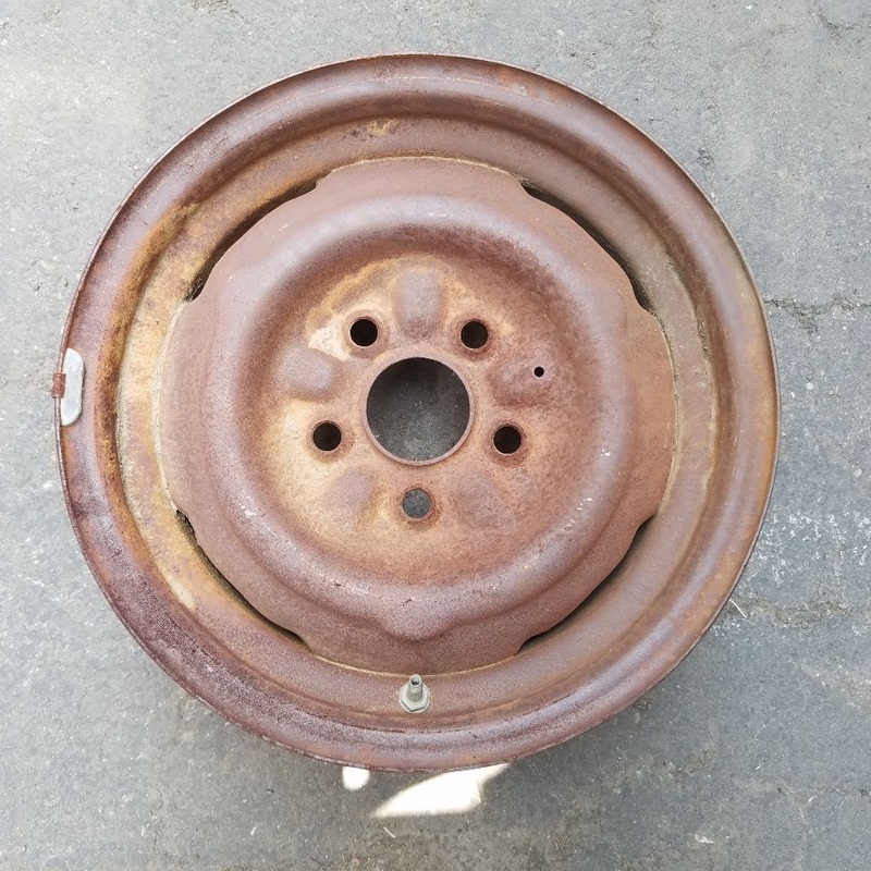 14″ COMET 72 5 stud 14×5.5 Original OEM Wheel Rim