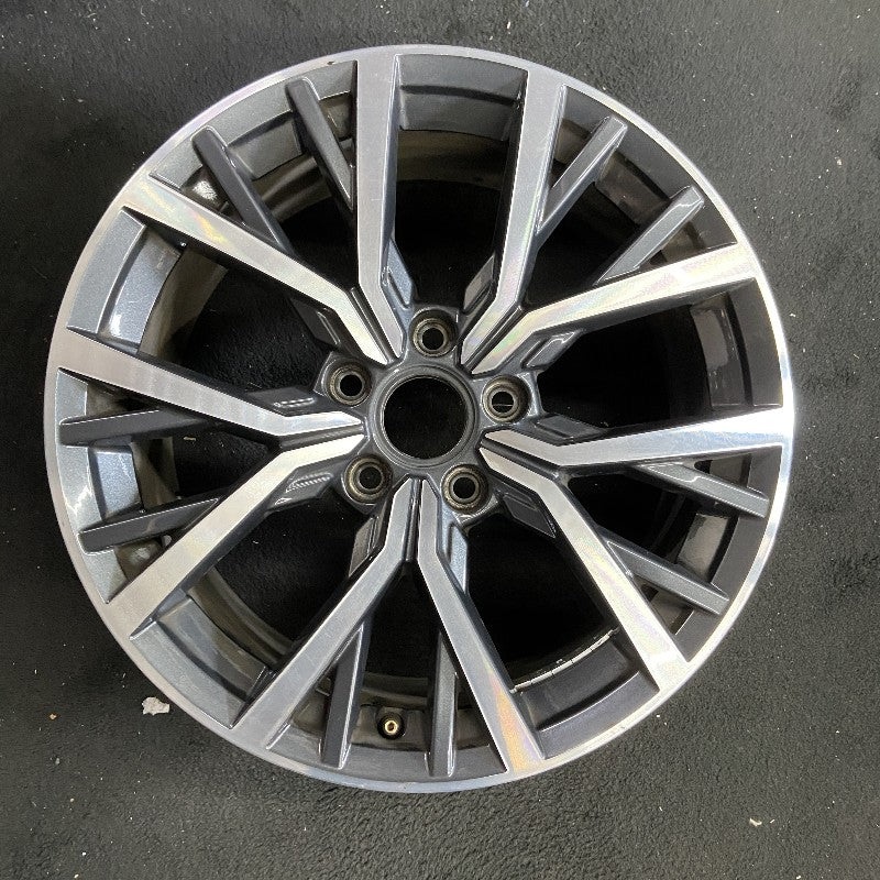 17″ TIGUAN 18 17×7 alloy 10 spoke narrow spoke Original OEM Wheel Rim
