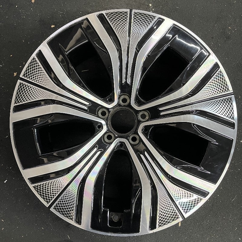 20″ EQE-CLASS SUV 23-24 294 Type 20×8.5 5 spoke w/o mesh cut-outs; black Original OEM Wheel Rim
