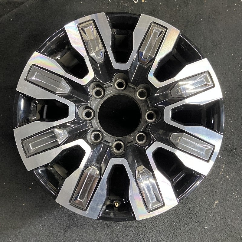 20″ SIERRA 2500 PICKUP 24 20×8.5 8 spoke raised spoke machined with black pockets chrome inserts opt Q7F Original OEM Wheel Rim